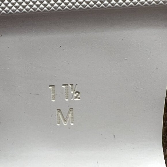 Vaneli Womens Size 11.5 Metallic‎ Gold Perforated Wedges Sandals Shoes - Picture 11 of 13